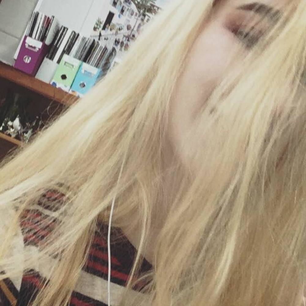 Meet your Posher, Jasmine